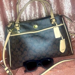 👜✨ Dark brown & tan monogram bag✨👜
